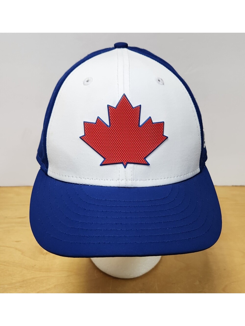 Toronto Blue Jays New Era 59FIFTY Fitted Hat On Field Prolight Size 7 3/8 Cap